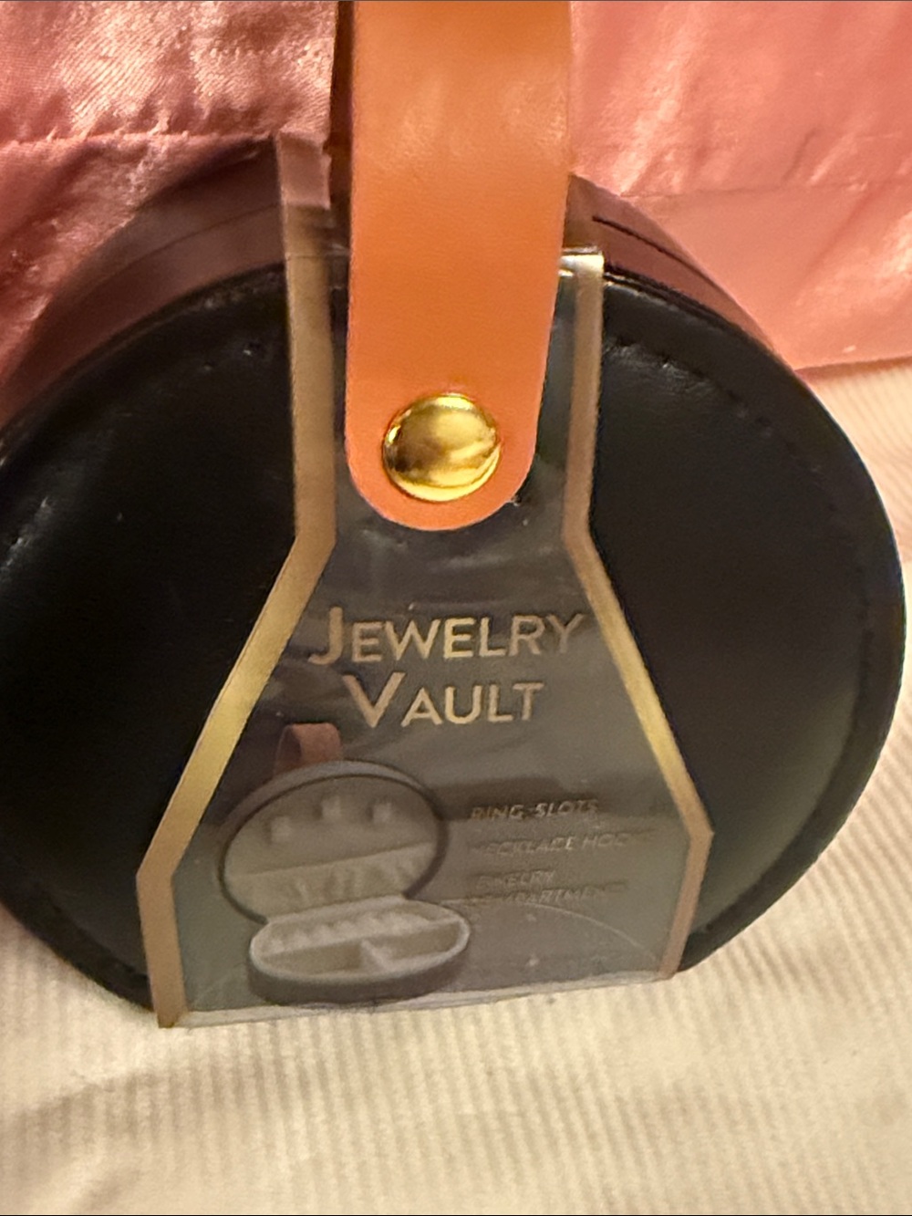 Compact jewelry vault  Case in Black and Tan💎💎💎